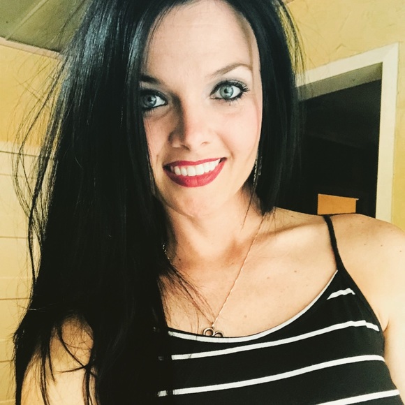 nickihardcastle
